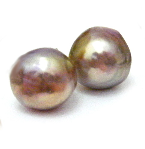 Rose Pink Ripple Pearl Stud Earrings